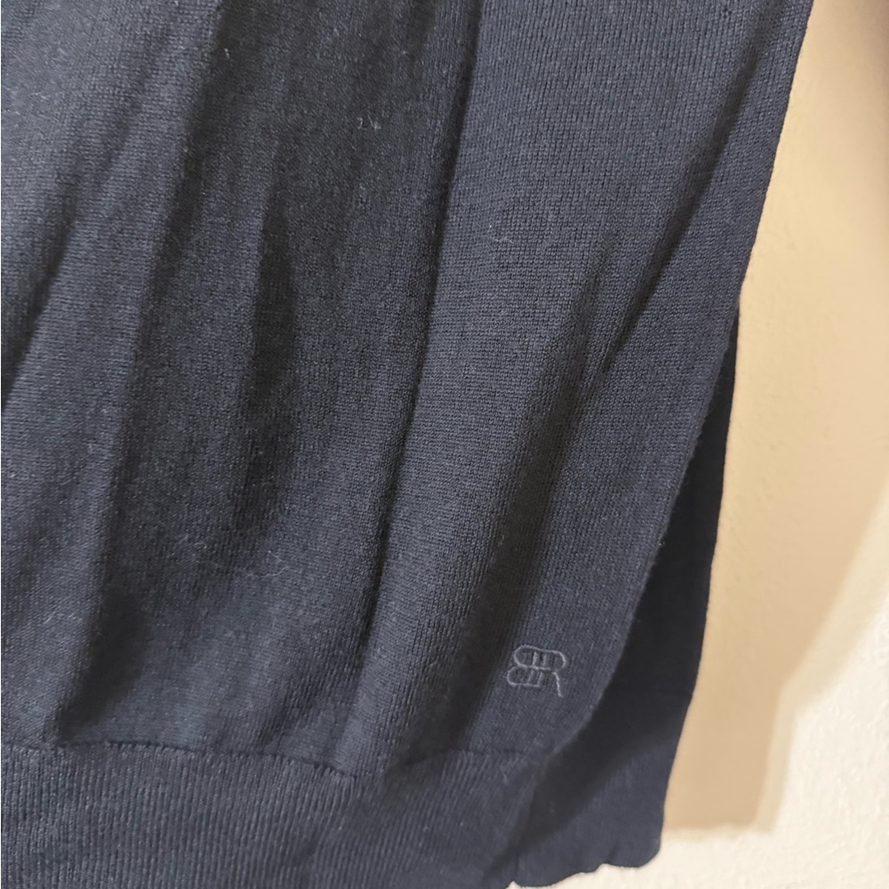 Banana Republic Men’s Crew Neck Sweater - Picture 8 of 9